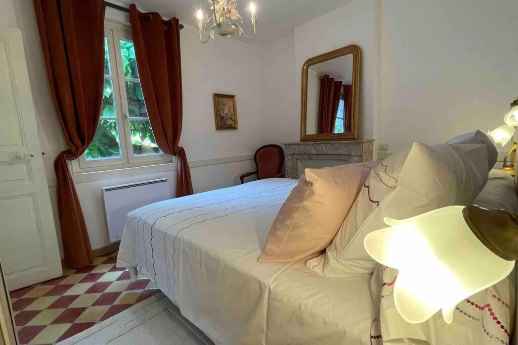 Gite De Charme Autun'Home Eksteriør billede
